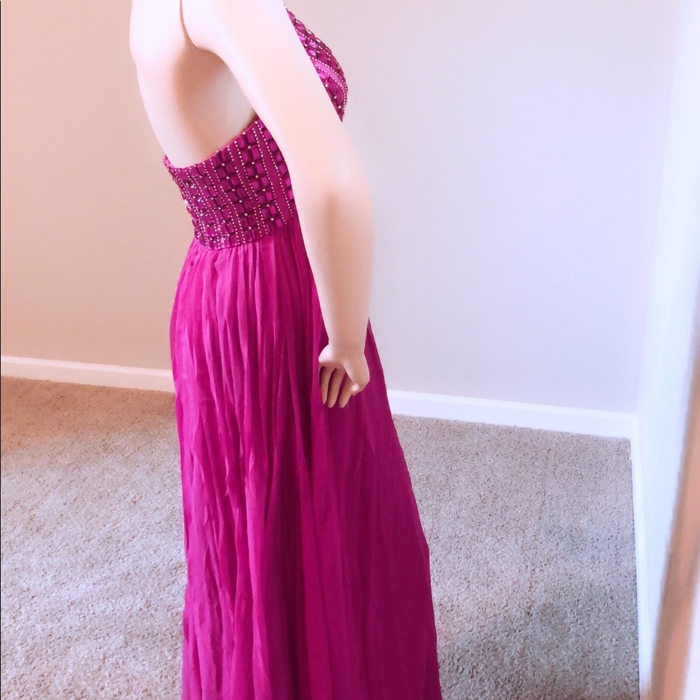Prom Dress - Picture 3 of 5